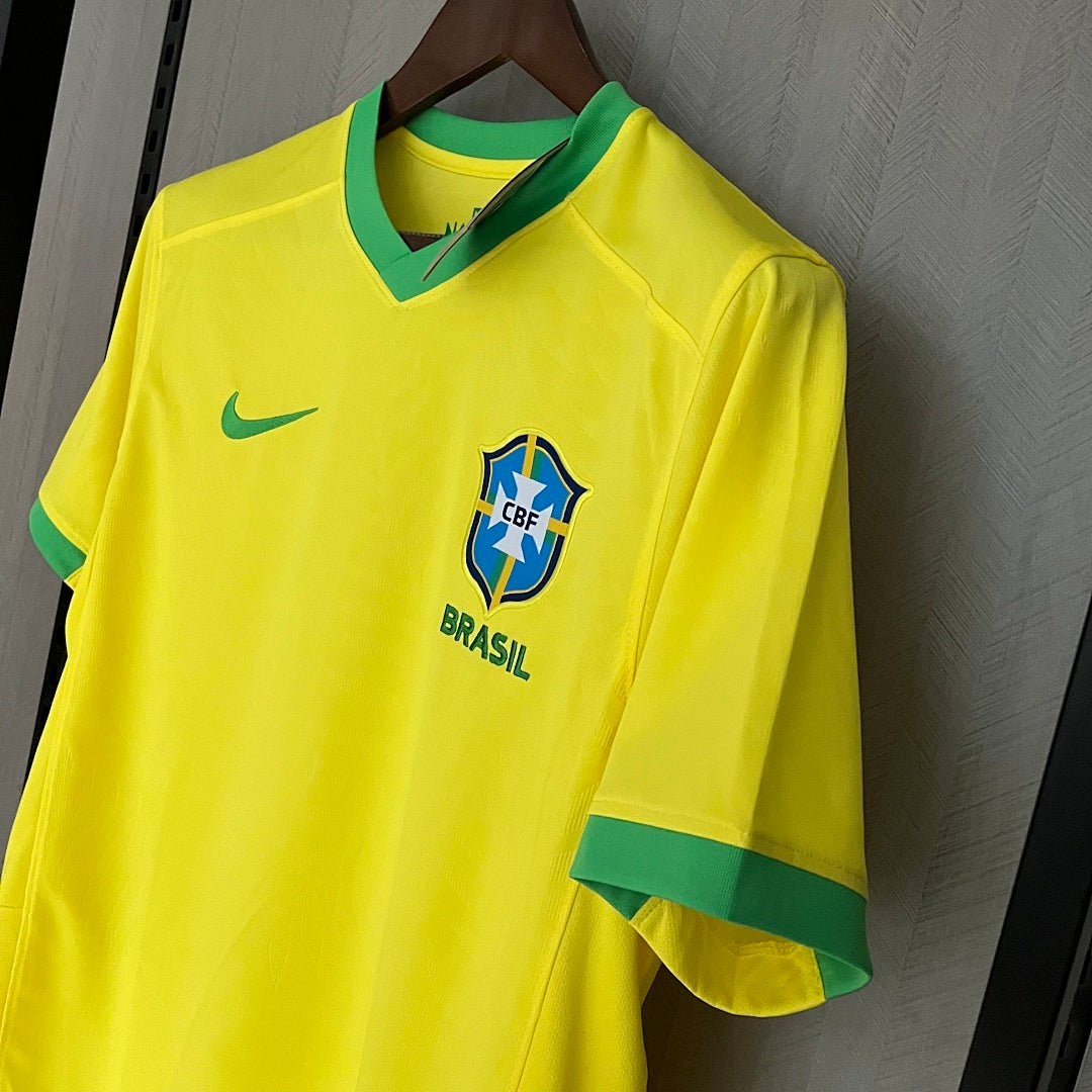 Camiseta Seleção Brasileira - 23/24
