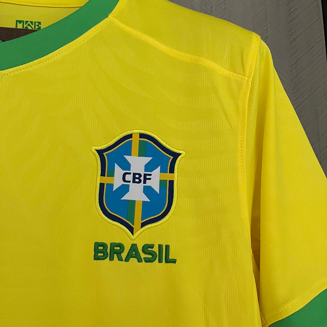 Camiseta Seleção Brasileira - 23/24