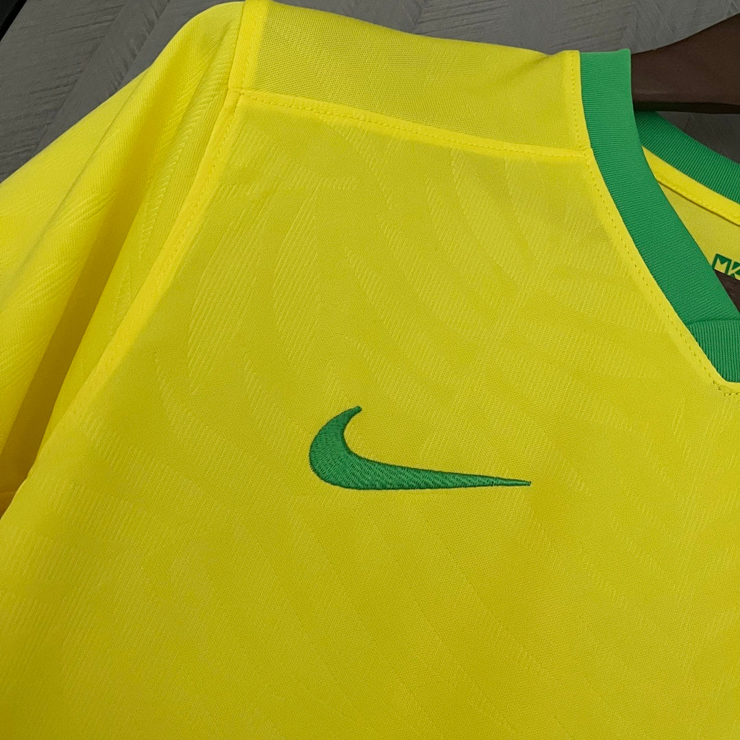 Camiseta Seleção Brasileira - 23/24